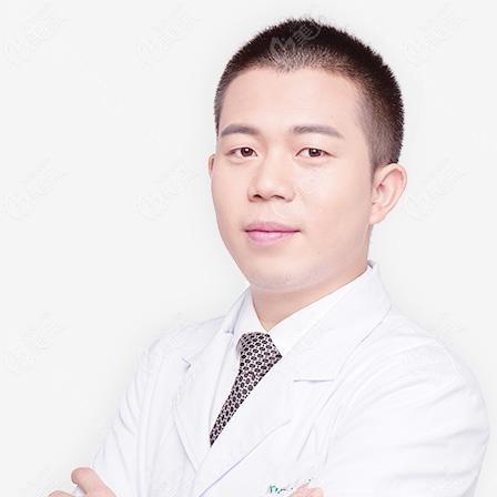 广州韩后整形医学美容门诊部刘斌医生做治疗黄褐斑好吗？