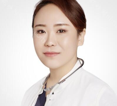 牟严儒
