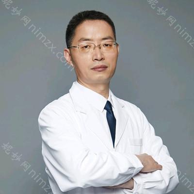 杨庆峰