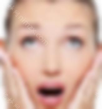 额头上的皱纹如何去除？玻尿酸注射可行吗