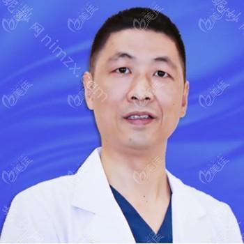 2021-2022年南宁二氧化锆烤瓷牙口腔医院医生排名前十_排行榜前三医生公布