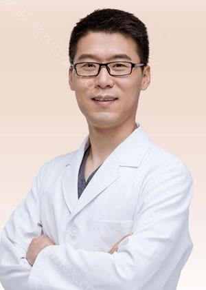 2021-2022年昆明烤瓷牙牙科医生排名前十_排行榜前三医生公布