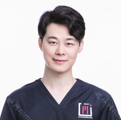 2021-2022年南昌烤瓷牙牙科医生排名前十_排行榜前三医生公布
