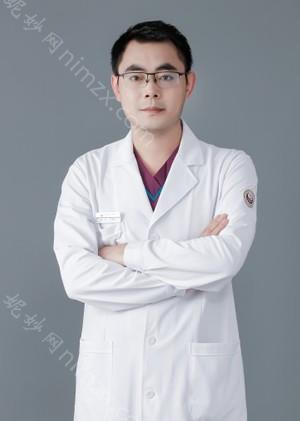 2021-2022年乌鲁木齐全瓷烤瓷牙口腔医院医生排名前十_排行榜前三医生公布