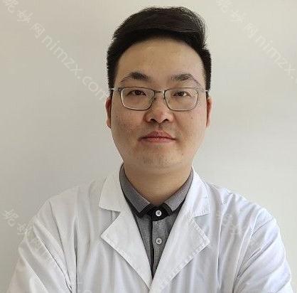 2021-2022年深圳合金烤瓷牙口腔医院医生排名前十_排行榜前三医生公布