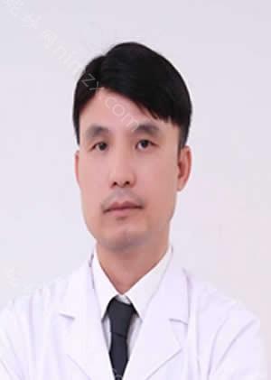 2021-2022年深圳全瓷烤瓷牙牙科医生排名前十_排行榜前三医生公布