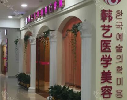 成都双眼皮哪家医院好，价格标准及双眼皮案例恢复图这都有介绍