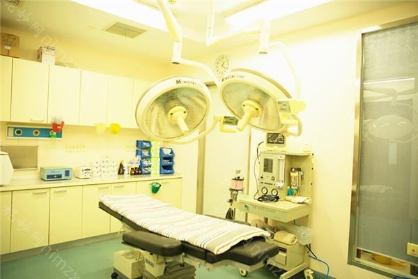 大连科美整形隆鼻技术怎么样？医院资质与价格详情解析